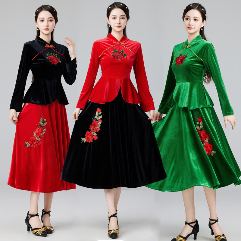 2026新款广场舞蹈服藏族民族风刺绣中老年古典舞表演出服套装女服