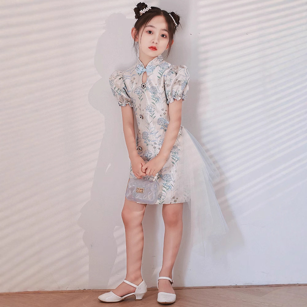 2026新款儿童礼服夏季唐装女童旗袍国潮改良春秋儿童走秀模特T台
