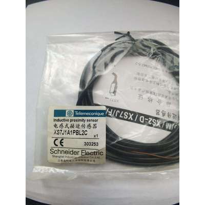 接近开关XS7J1A1PBL2C