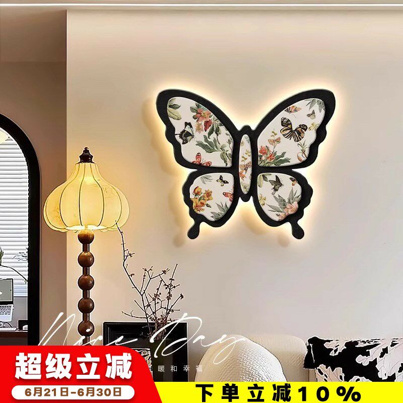 法式中古风客厅装饰画高级感电视沙发背景墙挂画蝴蝶带灯餐厅壁画