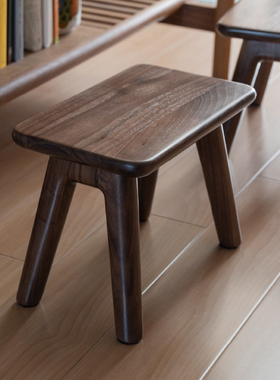 北美黑胡桃木实木客厅实用简约儿童凳换鞋凳燕尾小凳
