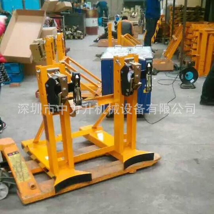 重型双油桶夹具带缓冲保护油桶夹黑鹰嘴油桶夹DG1000D