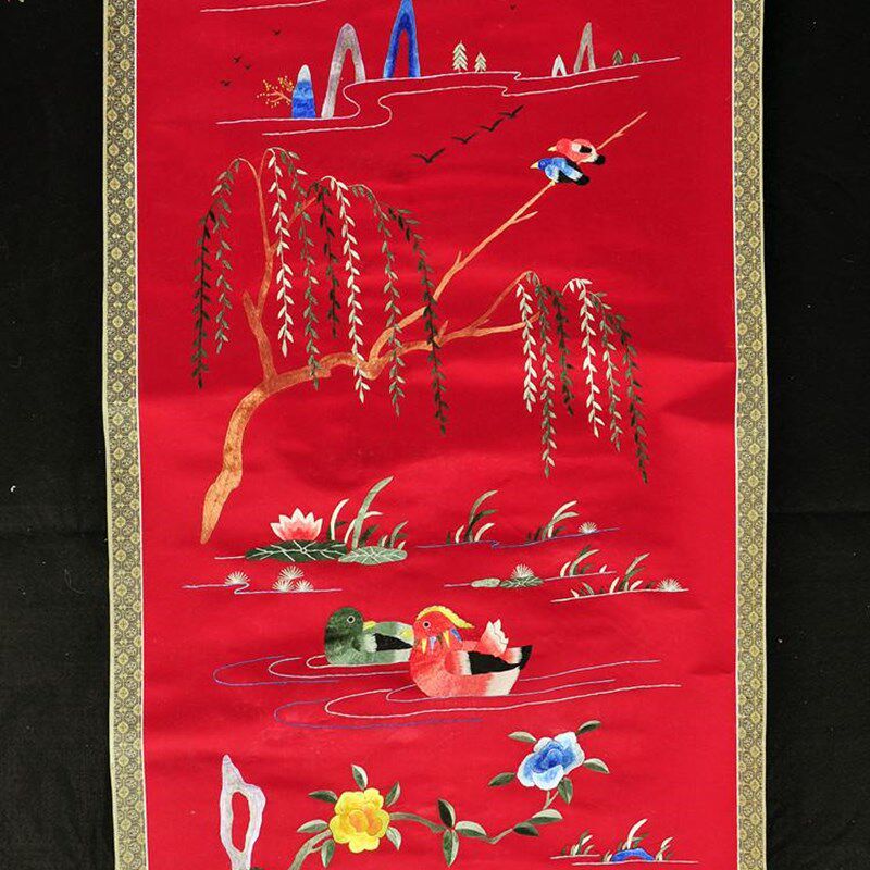 特色礼品手工绣品老绣片非遗京绣手工刺绣装饰画鸳鸯戏水画轴壁画