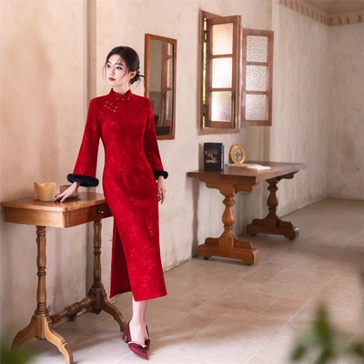 2025新款黑色旗袍套装秋冬季加绒厚过年战袍女拜年汉服唐装国