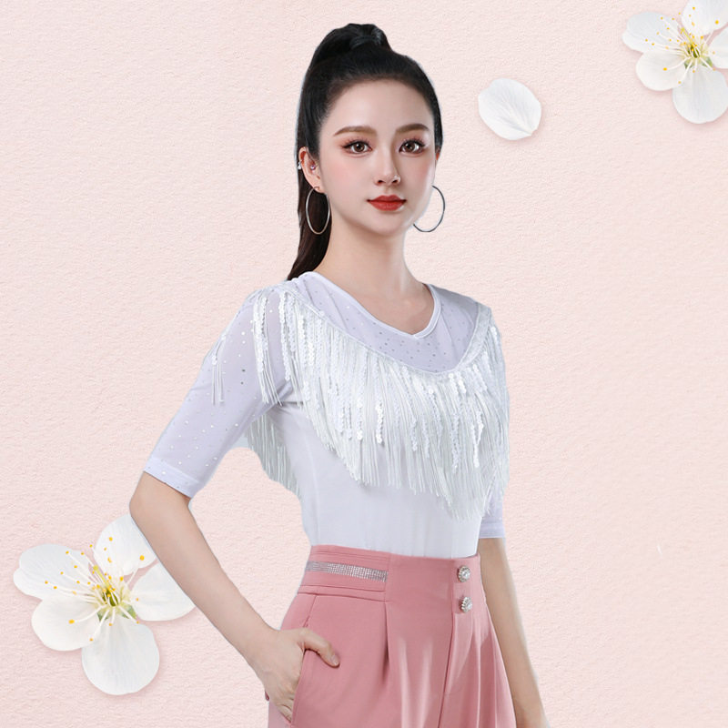 2026新款春夏吉特巴上衣女白色中袖广场舞服装女三步彩流苏圆领舞