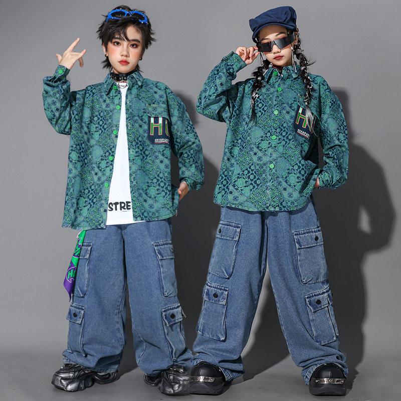 2026新款儿童绿色街舞演出服男童嘻哈牛仔服装少儿hiphop套