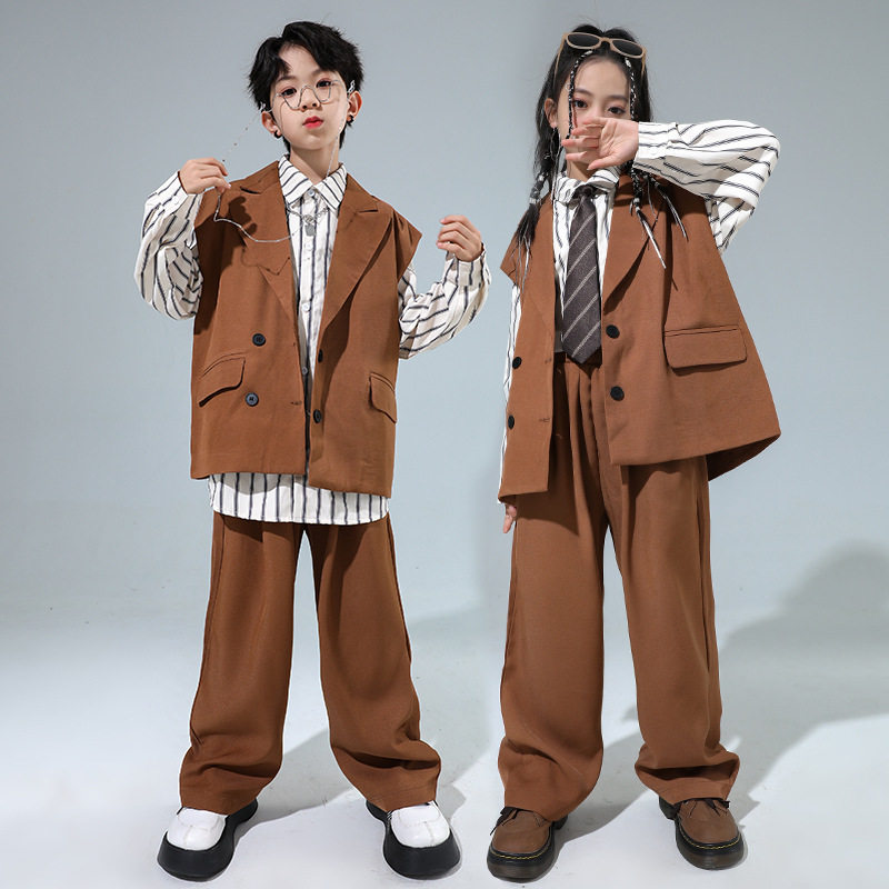 2026新款儿童街舞潮服男童西装马甲少儿走秀hiphop女童爵士