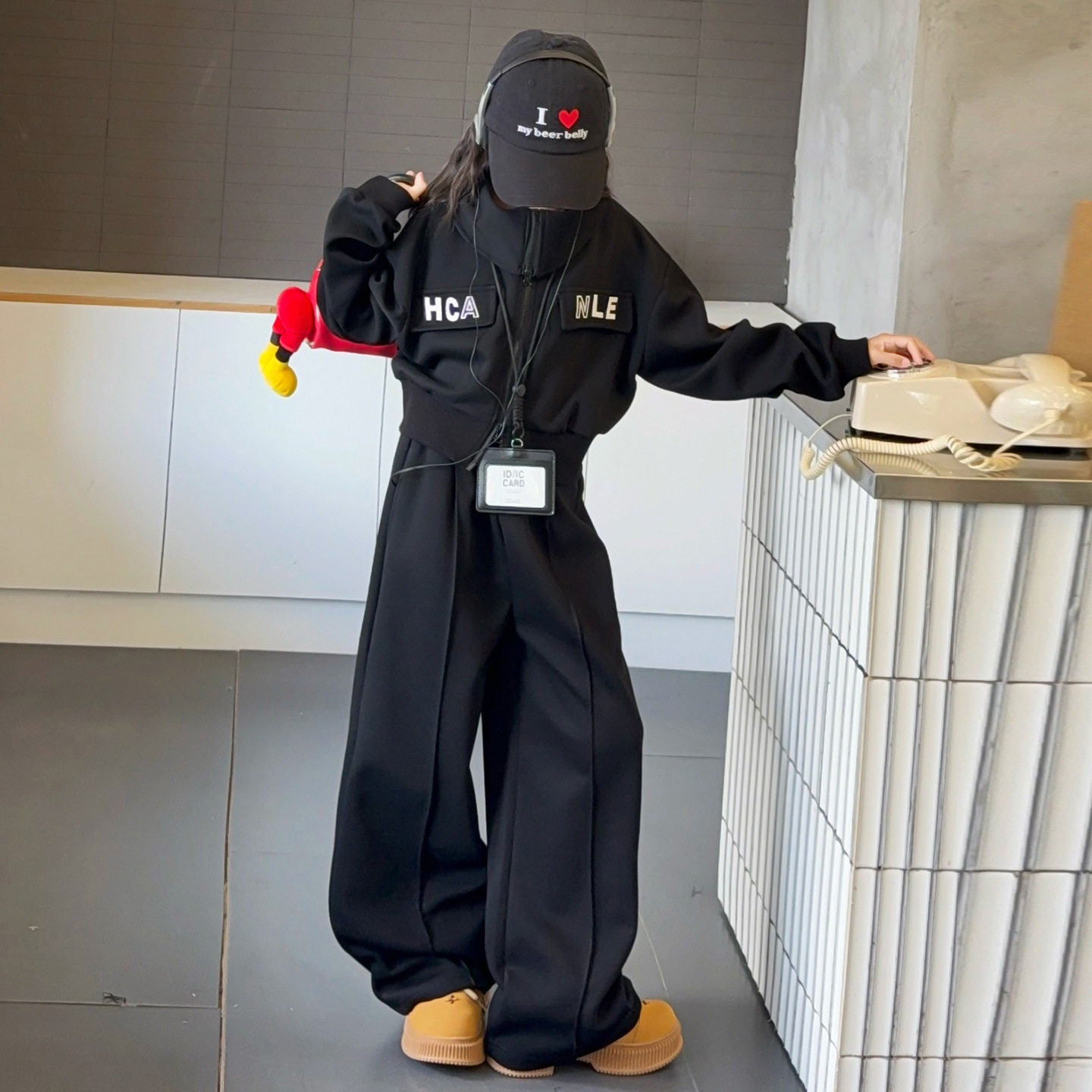 2026新款女童工装套装春秋儿童洋气时髦中大童休闲卫衣卫裤两