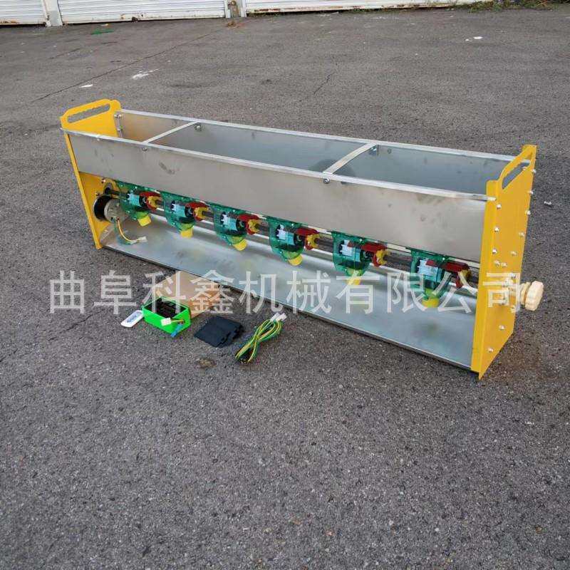 科鑫现货出售不锈钢撒肥机遥控款电动追肥机后挂式农田大棚施肥机