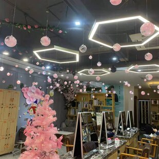 六一店铺商装珠宝店橱窗教室吊顶挂件饰中挂空场饰吊球幼儿园吊饰