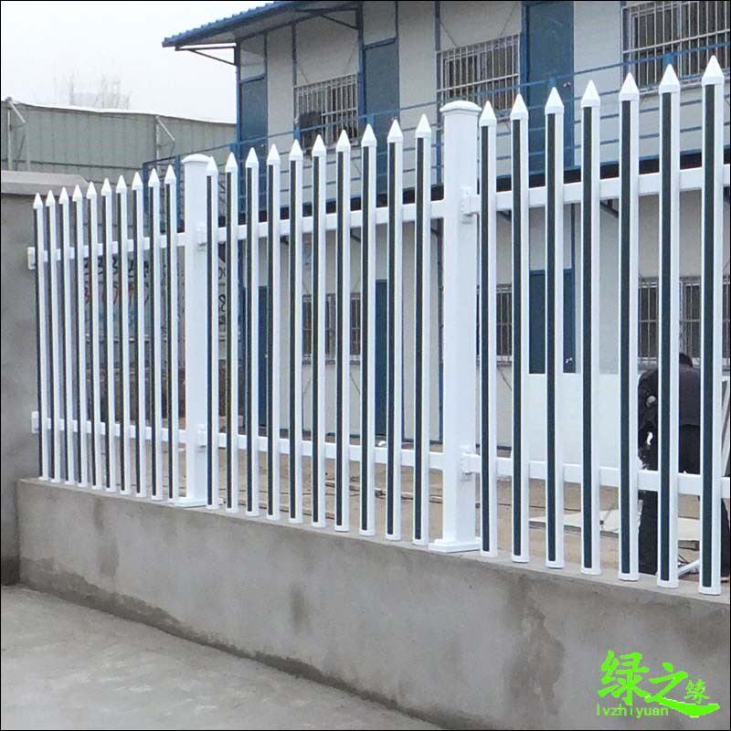 塑钢P栏C护栏变压器围栏项目部栅栏绿色围墙围杆工厂V栏装饰篱笆