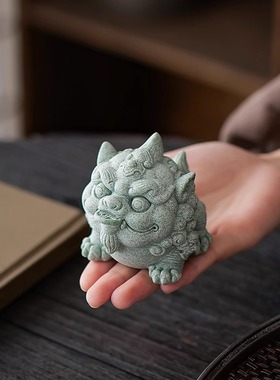 创意青砂石招财貔貅茶宠摆件精品可养茶玩茶桌茶台茶具装饰摆设品