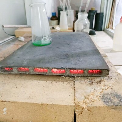 实验室加热板碳化硅电热板远红外干烧烘箱烘道加热器取暖炉板定制