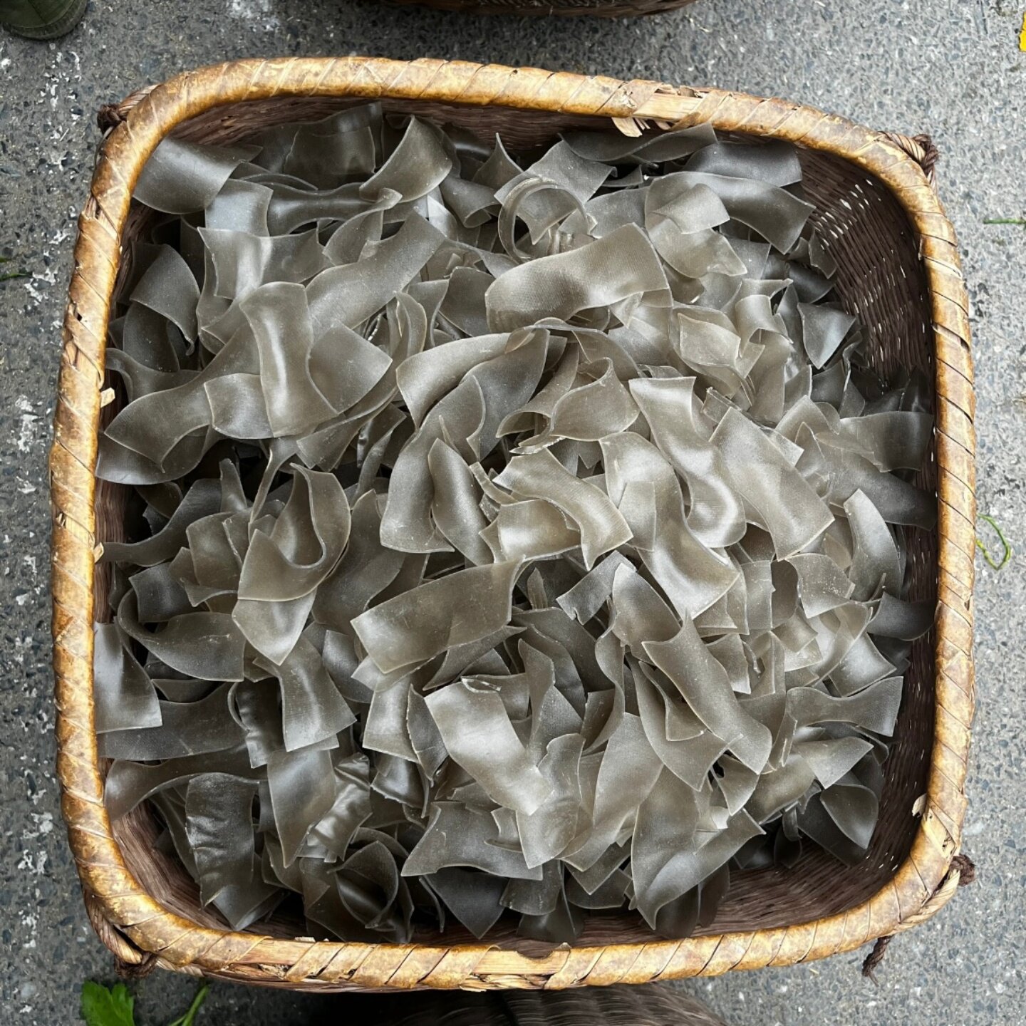 江西特产红薯粉皮农家手工无添加炒擦菜干货宽地瓜粉片
