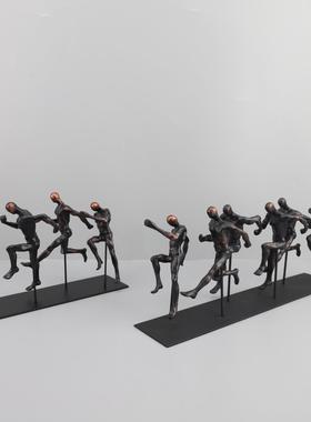 北欧创意复古奔跑人物雕塑摆件客厅卧室玄关书房样板房家居装饰品