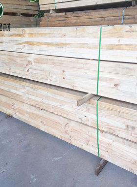 湖南木材加工 厂家直供木方工地工程耐用精品木方四米见线木板材