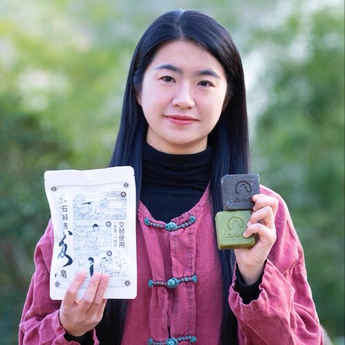 上山村去屑强韧发丝石斛手工皂