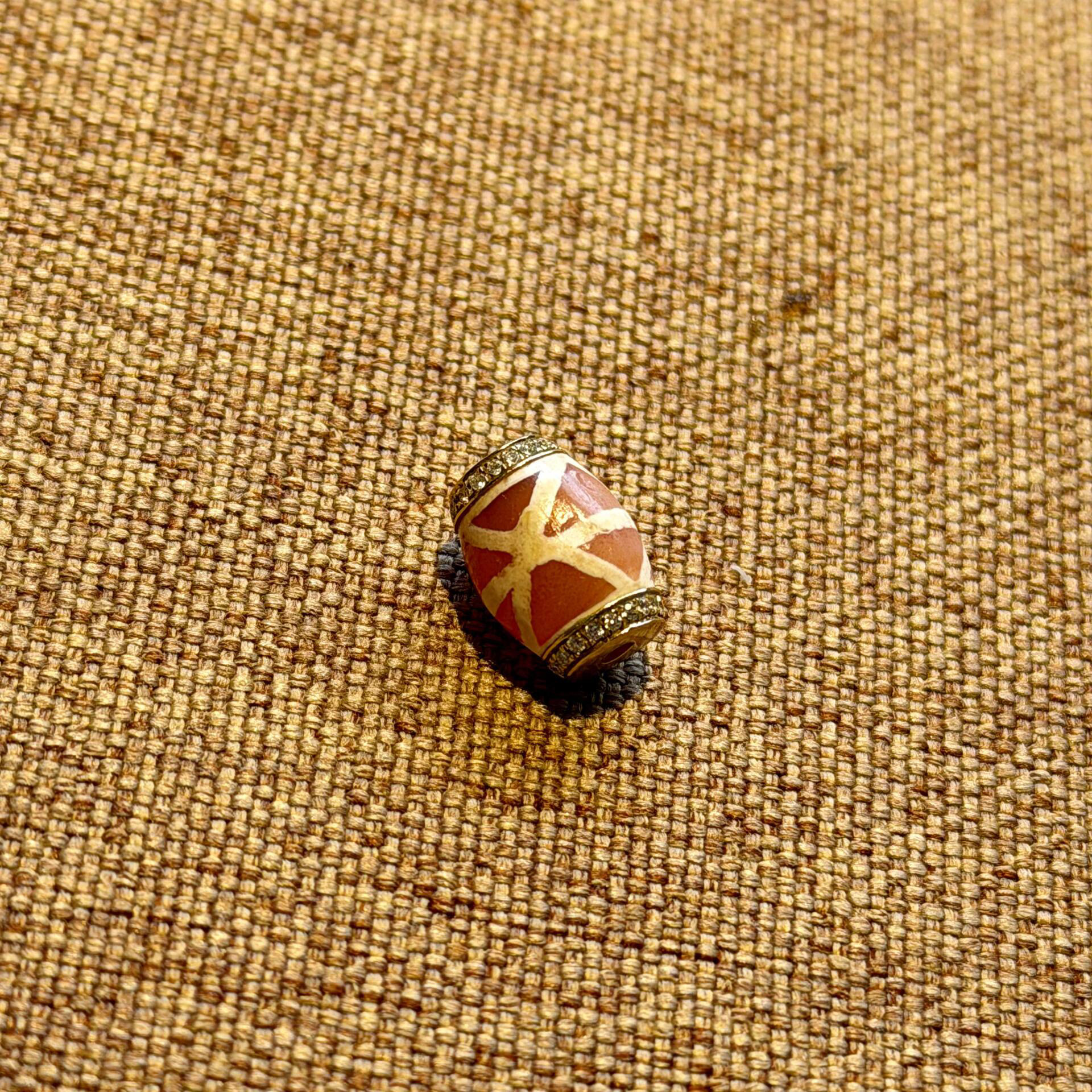 高端文玩仿红玉髓腰珠单珠轻奢镶钻顶珠桶珠DIY串珠核尖手串配饰