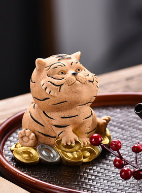 陶瓷十二生肖虎年吉祥物装饰品招财老虎摆件创意新年年会礼品定制