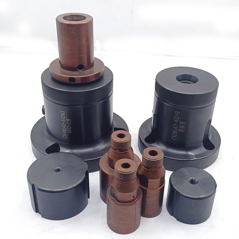 数控车床内撑轴头36/46/52机内撑后拉式套筒内涨夹具法兰轴头套