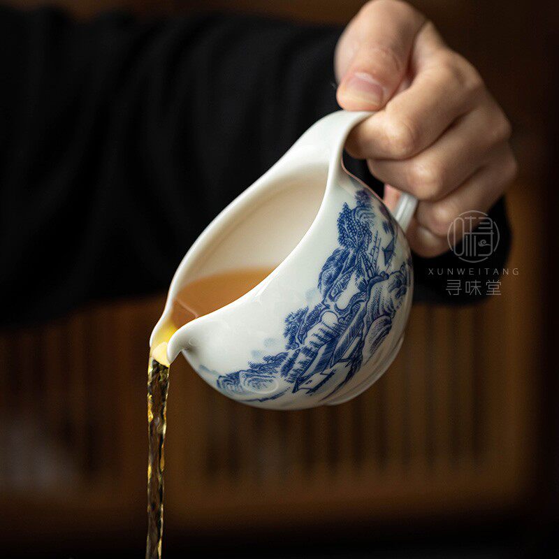 仿古泥青花公道杯复古青瓷山水釉下彩茶海分茶杯陶瓷功夫茶具
