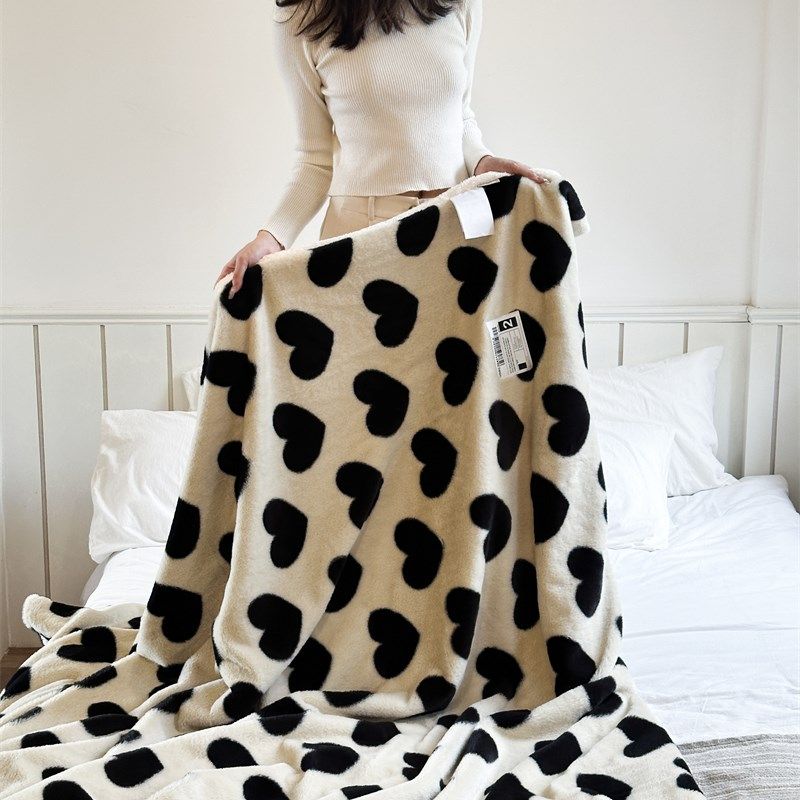 加厚保暖兔兔绒毛毯黑爱心泰迪绒毛毯午休毯盖毯毯子卧室沙发毯子,床上用品,休闲毯/毛毯/绒毯,淘宝优惠券,粉丝福利购,淘宝优惠卷