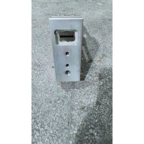 制袋机气动打孔器长方形 正方形打孔器单边过料龙门架打孔器