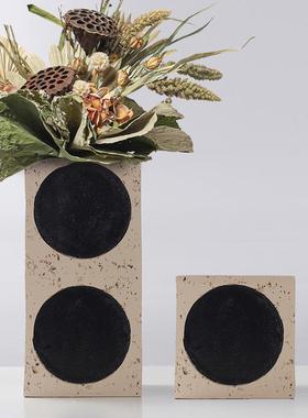 侘寂风大圆点方形花器设计师软装搭配个性创意插花花器书房装饰品