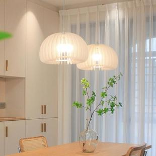 南瓜灯奶油风餐厅灯北欧创意现代简约ins民宿亚克力LED小红书吊灯