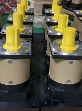 弗麦传动 TDV616 R167R97DRS71M4 sa87减速机