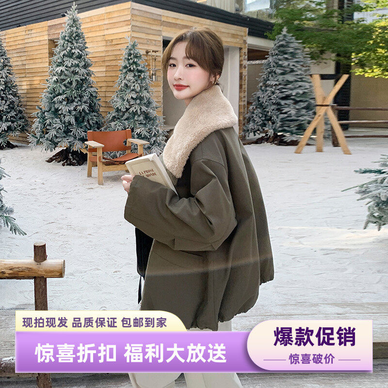 韩系泡芙新款上市羊羔毛大白色派克羽绒服冬季休闲白鸭绒工装外套