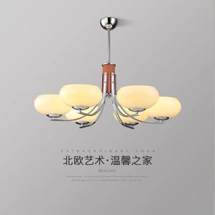 客厅灯吊灯法式 奶油风中古包豪斯卧室房间灯北欧复古原木餐厅吊灯