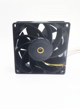 92X92X38MM双滚珠无刷直流散热风扇