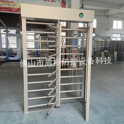 监狱看守所全封锁十字转闸通道门 碧桂园小区入口防尾随全高转闸