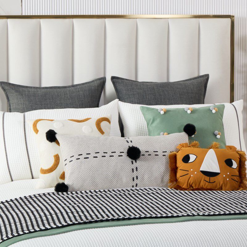 展厅样板间 家具配套 男孩房儿童狮子黄绿色卡通可爱床上用品