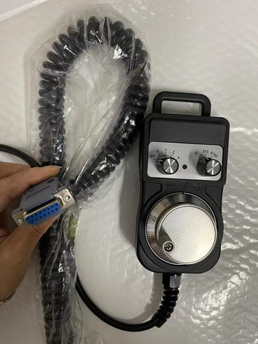 凯恩帝系统专用电子手轮鑫科瑞新代飞鹤雕刻机手轮手脉15针插头