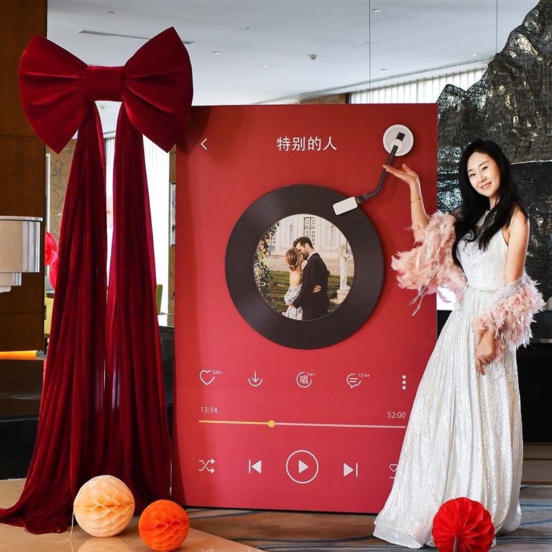 1.8米唱片留声机定制kt板结婚庆布置迎宾拍照迎宾酒店门口指示牌,节庆用品/礼品,婚房装扮用品,淘宝优惠券,粉丝福利购,淘宝优惠卷