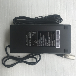 原装 进口鸿柏HP1211B老年电动代步车电动轮椅24V4A智能充电器