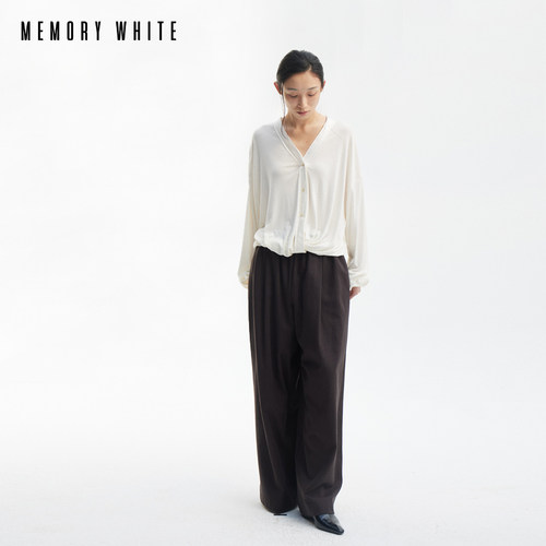 MEMORY WHITE设计师款莱赛尔羊毛混纺交叠不对称设计长袖防晒上衣
