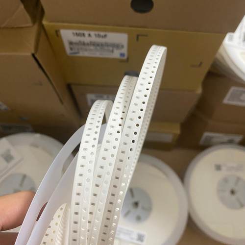 贴片电容0402 0603 0805 1206 104K 0.1uF 100NF ±10% X7R 全新