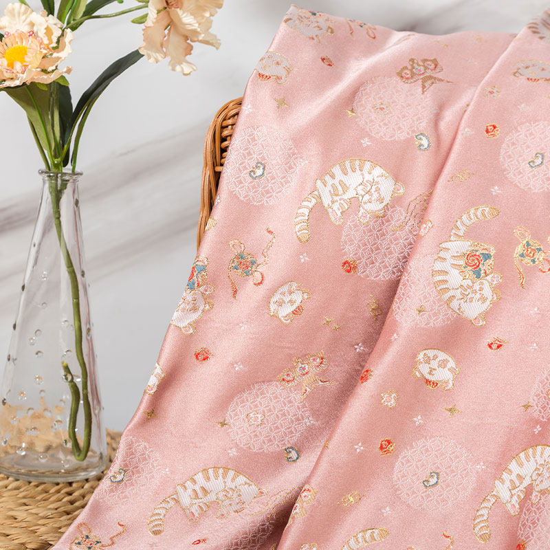 老虎锦缎提花金皮儿童年衣口金包手帐茶垫荷包西阵织金襕布料