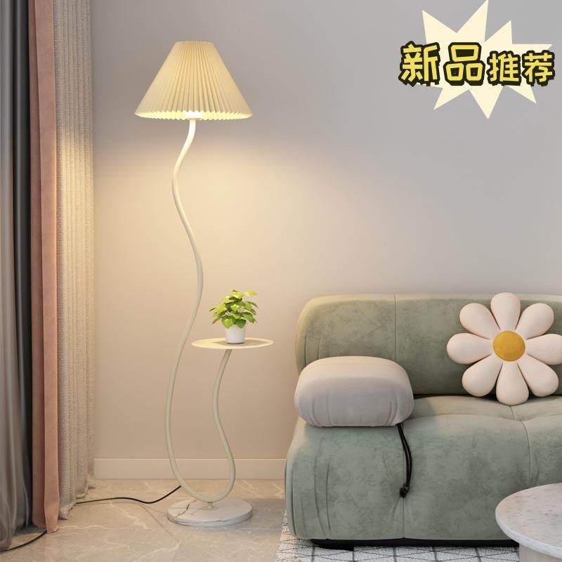 奶油风落地灯客厅沙发旁边装饰摆件氛围灯书房卧室床头柜一体台灯,鲜花速递/花卉仿真/绿植园艺,割草机/草坪机,淘宝优惠券,粉丝福利购,淘宝优惠卷