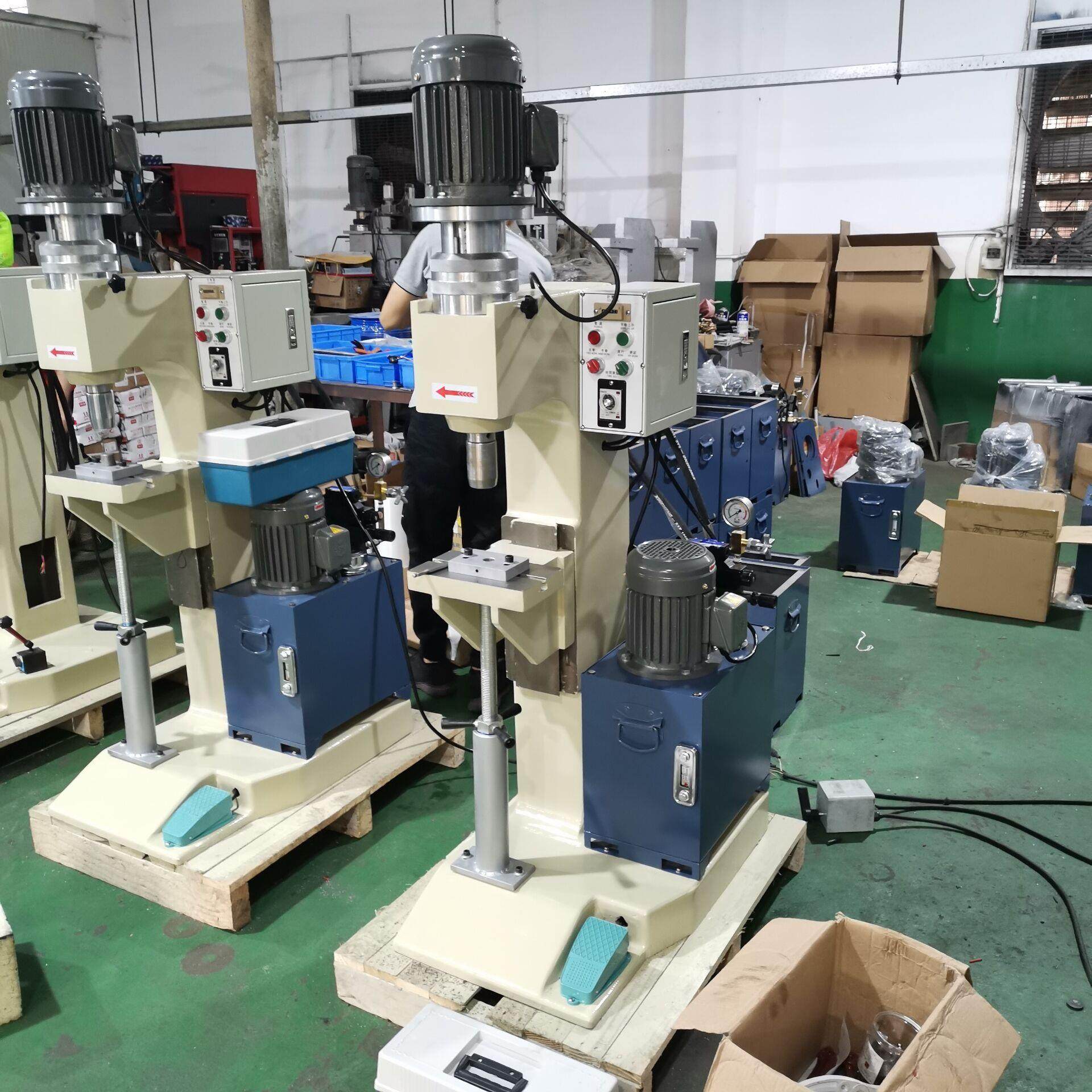 油压铆接机实心钉空心钉旋铆机米白色款式油压旋铆机,机械设备,其他机械设备,淘宝优惠券,粉丝福利购,淘宝优惠卷