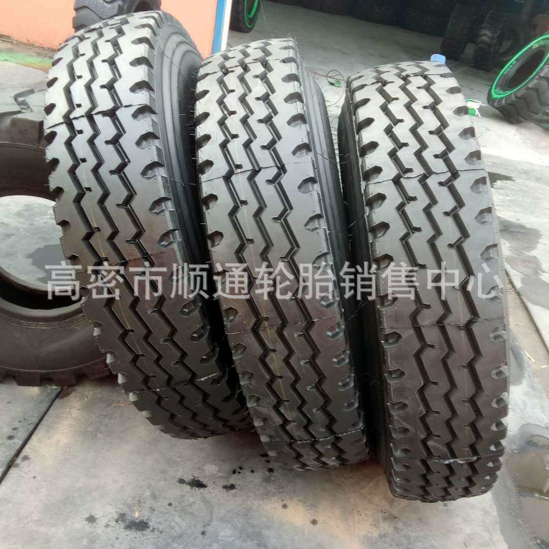 风神9.00/10.00/11.00R20卡车轮胎挂车轮胎汽车12.00R20钢丝轮胎