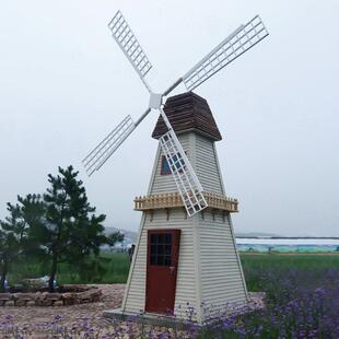 大型钢结构防腐木景观风车 仿古地标建筑工程 度假村景区美陈装饰