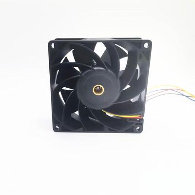 92X92X38MM双滚珠无刷直流散热风扇