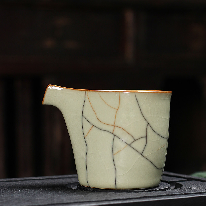 龙泉青瓷全手工分茶杯公道杯陶瓷茶海家用分茶器单个公杯茶具配件