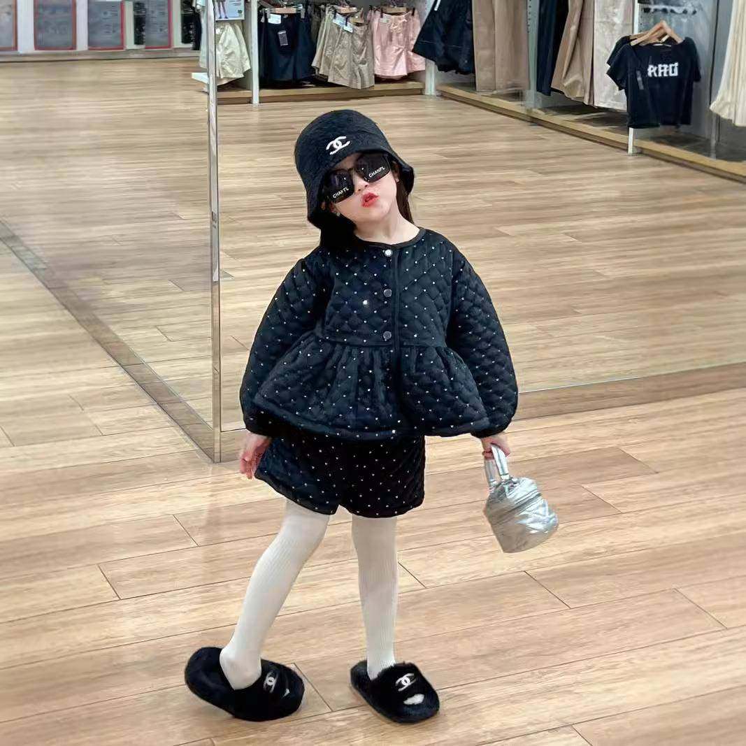2026新款韩国童装女童秋冬装气质小香风亮片丝绒夹棉加厚棉服,童装/婴儿装/亲子装,儿童运动套装,淘宝优惠券,粉丝福利购,淘宝优惠卷