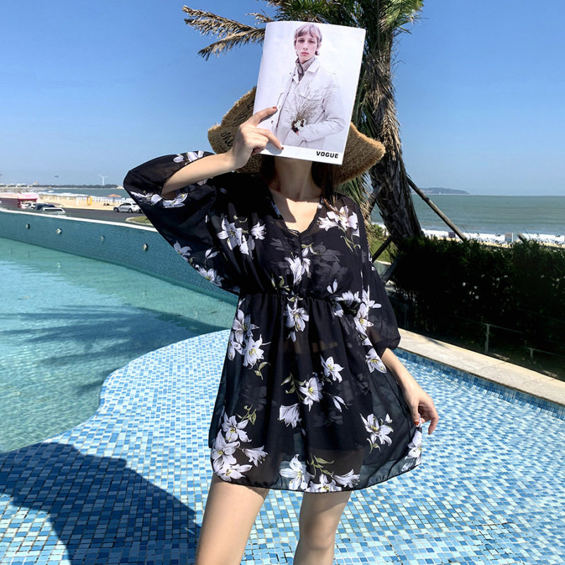 2026新款大码泳衣女胖mm宽松遮肚显瘦分体三件套大胸聚拢海边度
