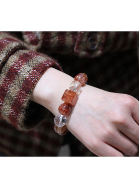 红胶花+黑金超（双尖）马年白水晶柠檬黄配珠火元素